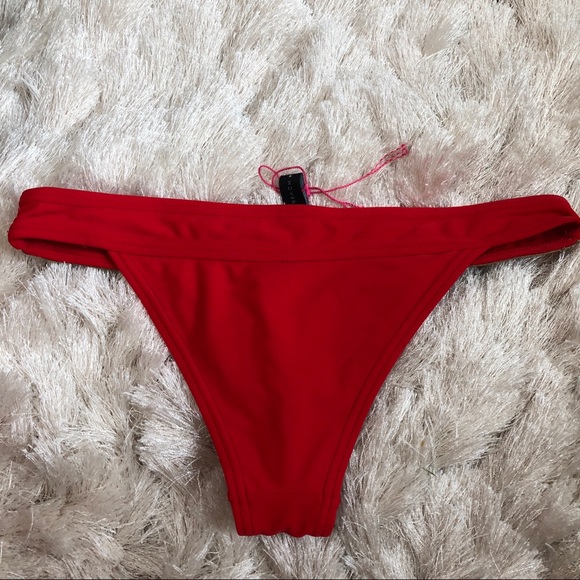 ASOS south beach red bikini bottom - Picture 3 of 5